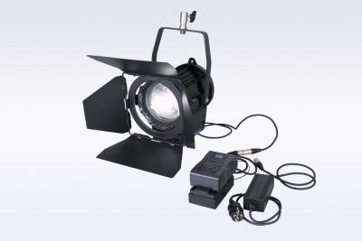China Outdoor Video Lighting 70W LED Fresnel Spotlight CRI>96 with Sony V-Mount Battery Plate for sale