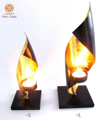 China Metal Stick Gold Foil Candleholder , unique Hotel / Home decor Candle holders for sale