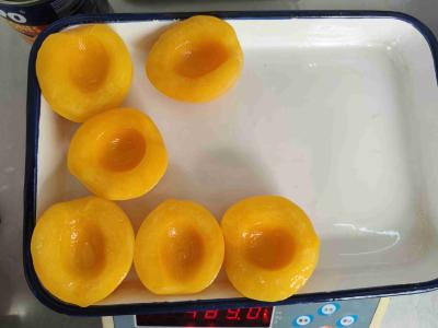中国 400g/Can Canned Yellow Peach Fruit With Iron Nutrition Facts 販売のため