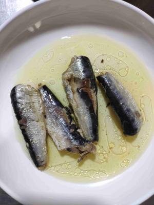 China La sal baja del sodio del ISO embaló pescados conservados de la sardina en aceite en venta