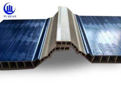 中国 930mmのプラスチック空板ASAは波形の二重壁のポリカーボネートのパネルに塗った 販売のため