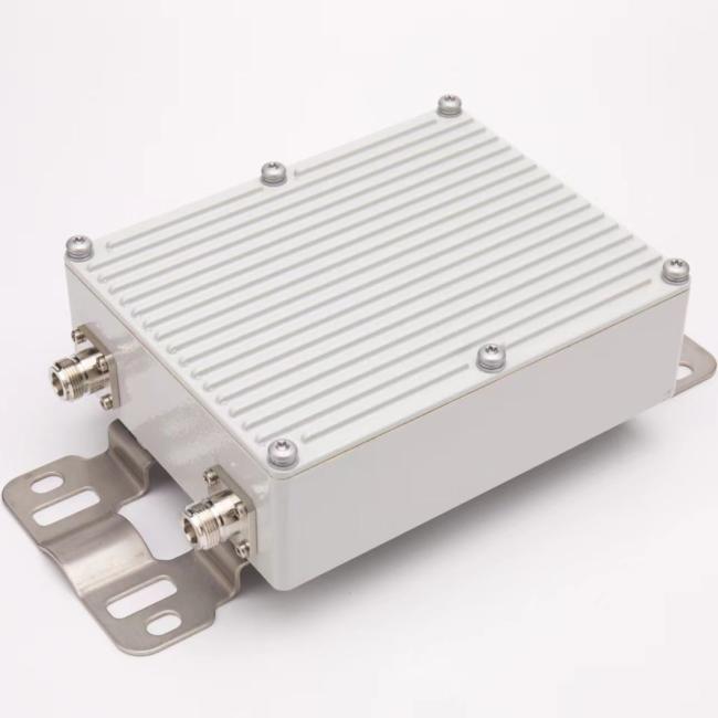 China RF Combiner Coaxial Attenuator Factory and Manufacturers DIN Type Male to Female 1710-1880 1920-2170 2300-2400 2500-2700MHz