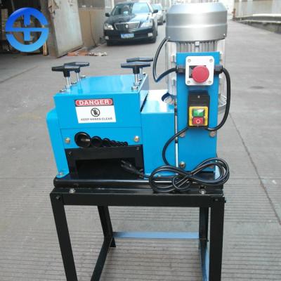China Electric Copper Wire Stripping Machine 1.5 Kw Scrap Wire Stripper 69 Kg for sale