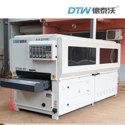 China máquinas de lixar largas industriais de lixamento da correia da máquina da escova 45kw de madeira para a cozinha da porta à venda