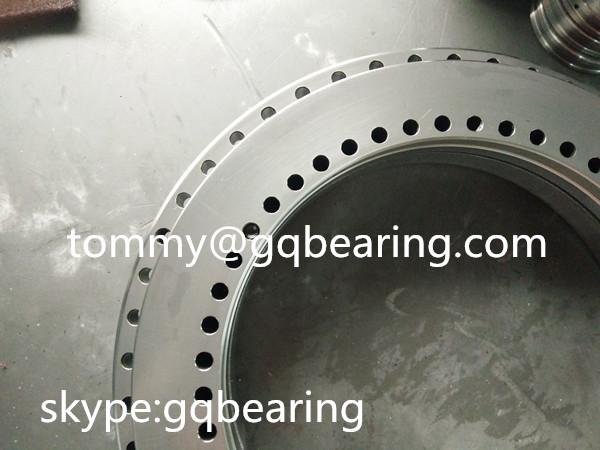 Axial / Radial Double Direction Rotary Table Slewing Ring Bearing YRT200 Screw Mounting