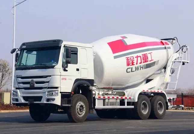 Sinotruk HOWO 10cbm 12cbm Concrete Cement Mixer Truck for Sale
