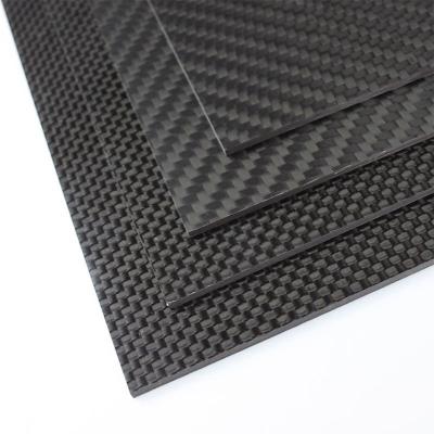 China Resistencia a la corrosión de Matte Finishing Carbon Fiber Plate de la tela cruzada 300m m x 300m m x 1m m en venta
