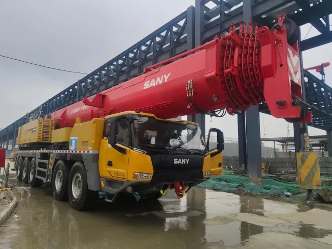 Second Hand Boom All Terrain Crane Truck 300 Ton Used Mobile Truck Crane for Sale in Good Condition Construction Machinery Lifting Equipment