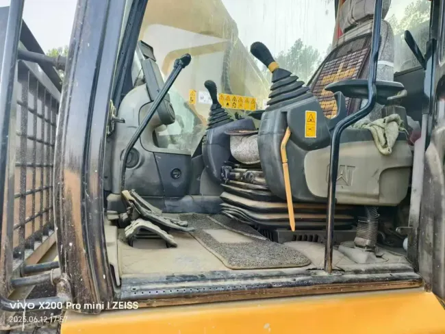 Refurbished Cat323D 323dl Low Price Good Quality Excavator for Sales