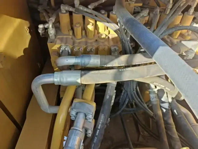 Srong Power Low Fuel Consumption and High Productivity Mining Cat 340d2l Excavator