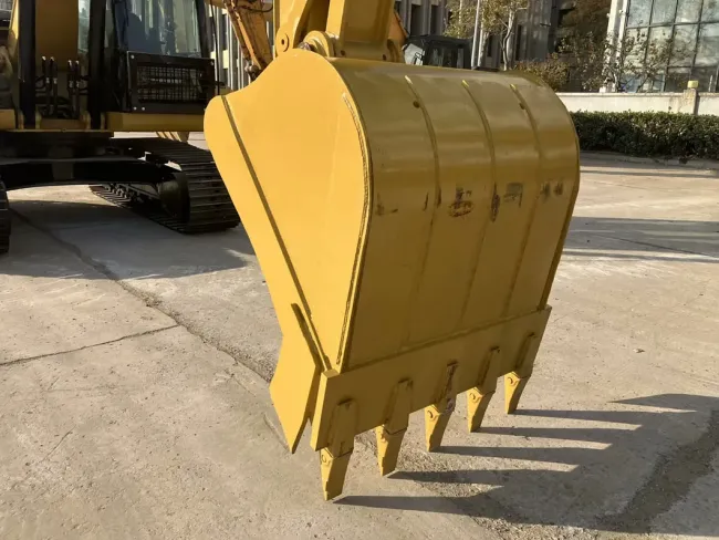 Nice Condition Secondhand Cat 320dl 320d 323dl 325dl in Stock for Sale
