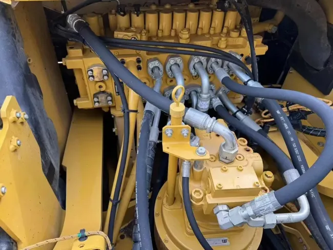 Used Excavator for Sale at Low Price, Cat330gc, Second-Hand 30-Ton Heavy Excavator Price, Excellent Condition