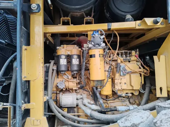 Cost-Effective used Cat 950 Loader Well Maintained, New Tires Ideal for Farm & Construction