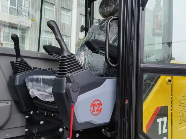 Free Shipping Brand New Tzco Tz60 Mini Excavator 6ton High Quality Crawler Hydraulic Digger Engine Motor Machinery From China