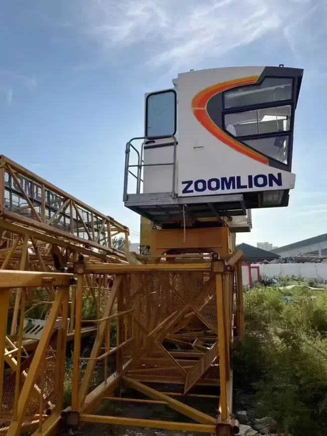 Assembly Easy to Transport Zoomlion Wa7525-16D High-Performance Tower Cranes