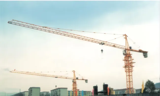 Hot Sale The Second Used Zoomlion Qtz Series 6013 8t Tower Cap Crane Outdoor Lifting Luffing Machinery with CE