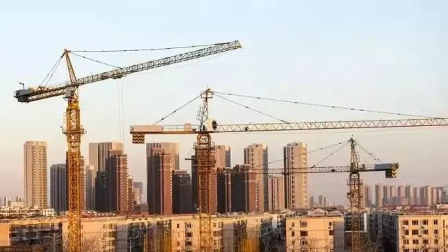 Hot Sale The Second Used Zoomlion Construction Building Equipment Tower Crane Qtz100 6013 8 Ton with CE