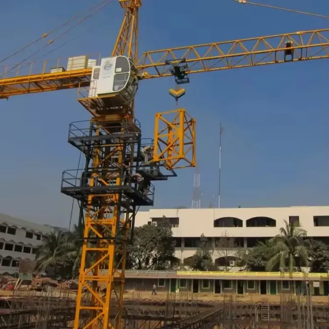 Hot Sale The Second Used Zoomlion Construction Building Equipment Tower Crane Qtz100 6013 8 Ton with CE