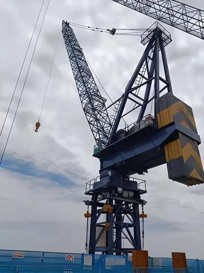 The Second Used 5610 6t China Factory Qtp Series 80 China Cheap Price Static Tower Crane Zoomlion