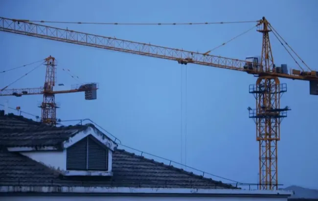The Used Zoomlion Qtz63 (5013) Height 40m 6t Construction Topkit Tower Crane