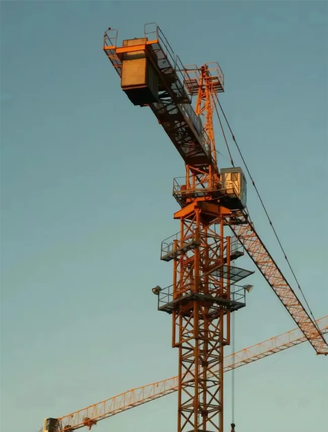 The Used Zoomlion Qtz63 (5013) Height 40m 6t Construction Topkit Tower Crane