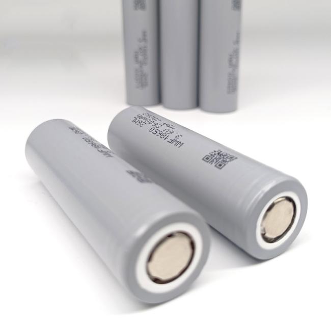 Cylindrical Lithium Battery -40 Degree Low Temperature Battery 18650 Lithium Ion 2600mAh 3.6V Rechargeable