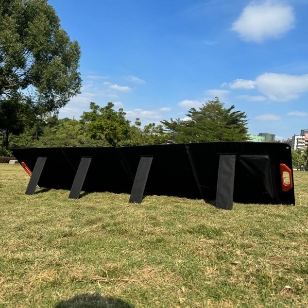 New Foldable Pocket Solar Panels for Camping Hiking