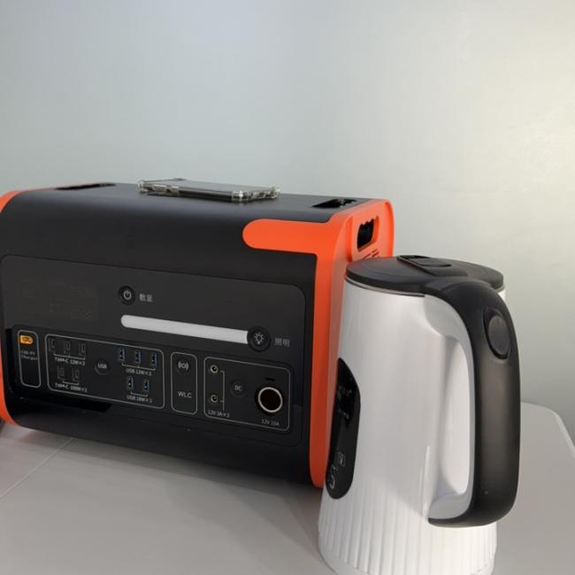 Emergency Backup UPS 600W 2000W 2200W Portable Power Station High-Power Capacity Power Supply New European American AC Output