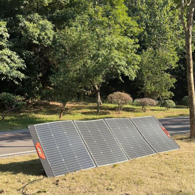 Hot-Selling High-Power Solar Panels 300W 400W Suitable for Outdoor Household Places