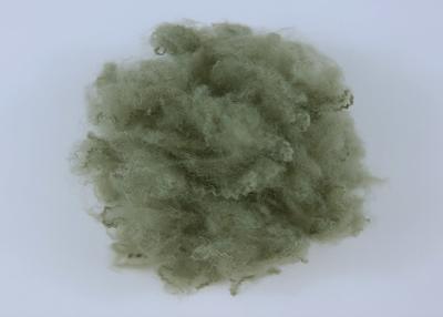 China La droga de la fibra del verde caqui teñió la fibra de grapa de poliéster para la alfombra en venta