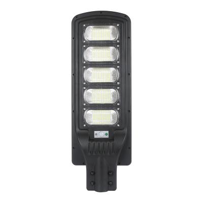 China Industrial Remote Control Street Light Powerful LED Solar Street Lights Outdoor for sale