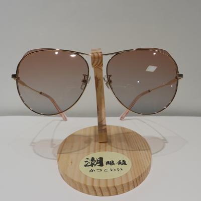 China 60x15mm Anti Reflective Sunglasses , Gradient Polarized Anti Glare Sunglasses for sale