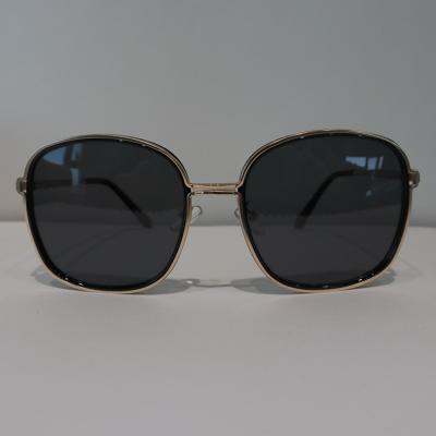 China TR90 Gold Unisex Polarized Sunglasses PC Black Anti Reflective for sale