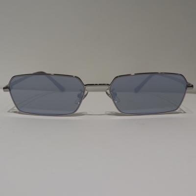 China Light Blue Unisex Rectangle Polarized Sunglasses 148mm Plastic for sale
