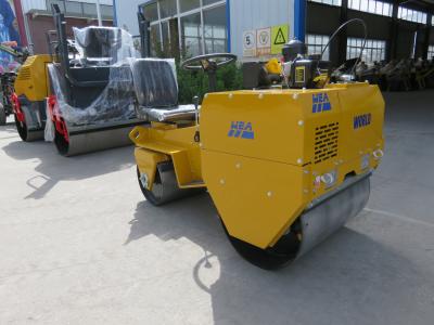 China Tight Structure Vibratory Road Roller Right Steering Double Drum Road Roller for sale