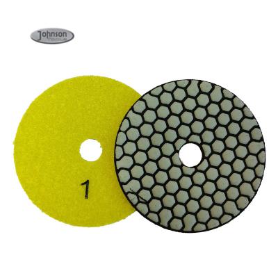 China Durable 4 Inch 3 Step Hook And Loop Dry Diamond Polishing Pads For Concrete en venta