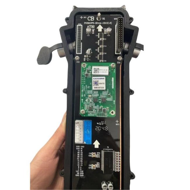 Close-up view of Gloshine CB Series LED display chip technology