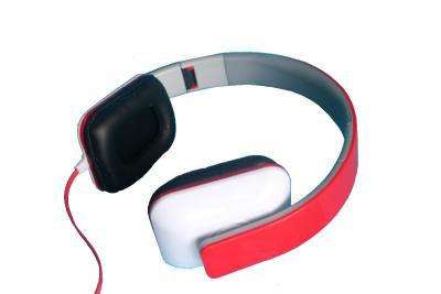 China fashionable beautiful headphone wholesale universal headset with noise deduction for video and audio for sale