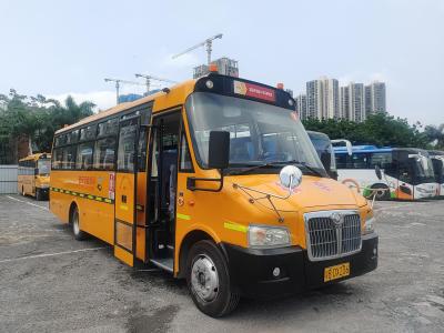 中国 シャングラオ 中古 52人乗り バス LHD ステアリング ポジション ディーゼル プリオーナーのスクールバス 販売のため