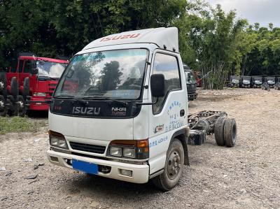 Китай Коммерческие подержанные грузовики средней грузоподъемности 4X2 Ручные подержанные грузовики Isuzu продается