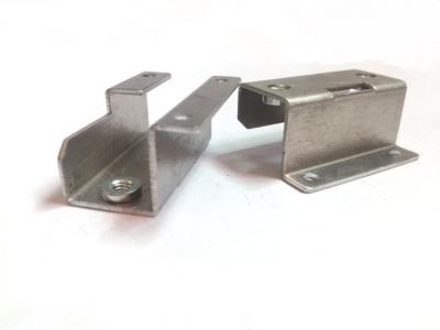 China Aluminium Alloy Progressive Die Stamping  , Heat Sink Bending Metal Press Dies Riveting Two Screws for sale