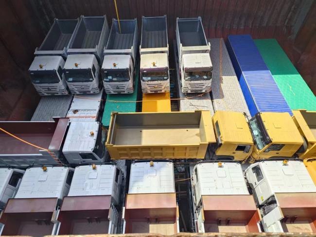 HOWO 6*4 Dump Truck 20tons Mining Dump Truck on Sale