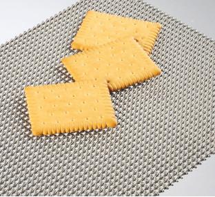 China Rolled 4x8 steel Galvanized Diamond Mesh Wire Conveyor Belts For Biscuit Baking for sale