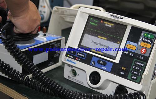 Endoscopy lifepak20 defibrillator
