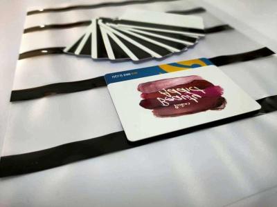 China Raya magnética del Hola-Co del color de la película revestida negra de las rayas magnéticas para la laminación de la tarjeta del PVC en venta