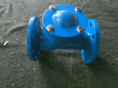 China Válvula de verificação esférica dútile da bola da válvula de verificação PN16 do ferro GGG40 para a água de esgoto à venda