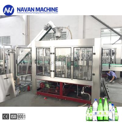 Chine Machine de capsulage remplissante de lavage carbonaté de boissons de bouteille en verre avec le chapeau en aluminium à vendre