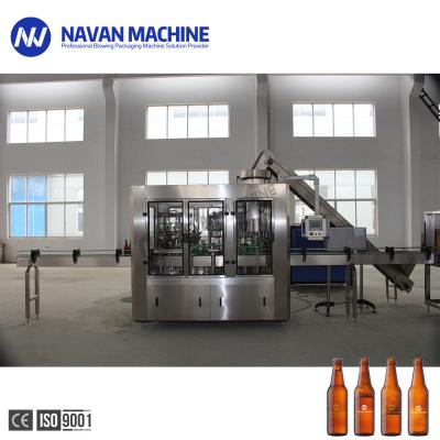 Chine La bouteille en verre automatique a carbonaté la ligne de capsulage remplissante de lavage de machine de boissons à vendre