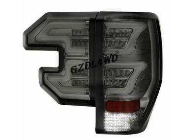 China 2018 más nuevas luces de la cola del negro de humo LED para el guardabosques PX T6 T7 Wildtrak de Ford en venta