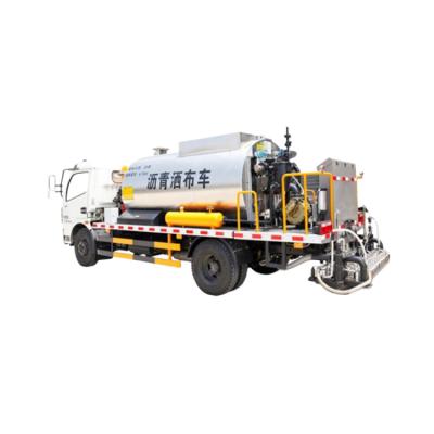China 8000L Asphalt Distributor Road Building Machinery Bitumen Spray Distributor Truck With Bitumen Spray Nozzle for sale